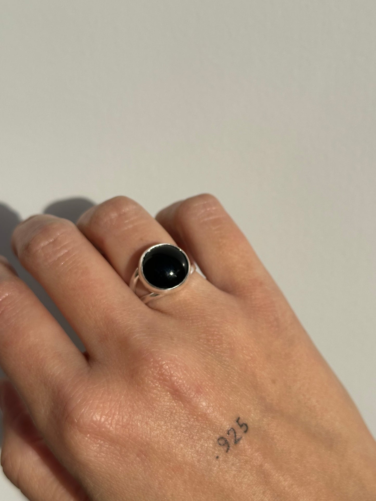 Lion Size 5.5 - Onyx Ring