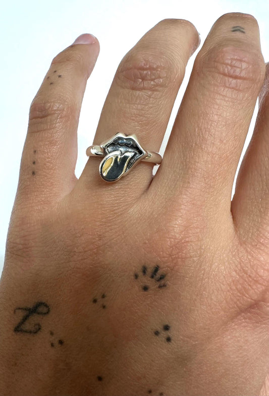 Rockout Ring
