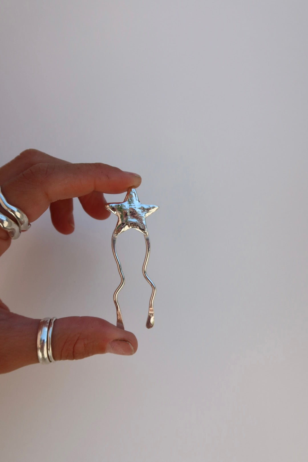 Cosmic Star Hairpin